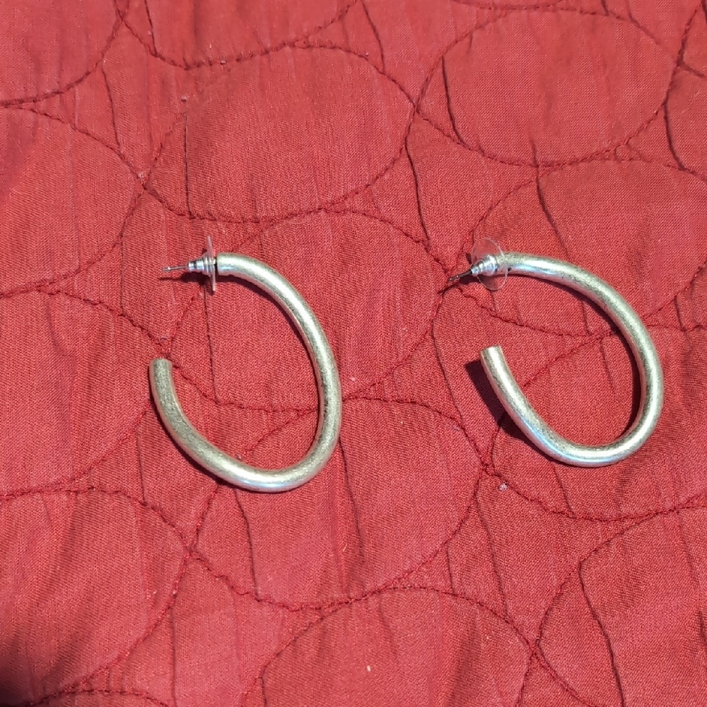 Elegant Silver Hoop Earrings